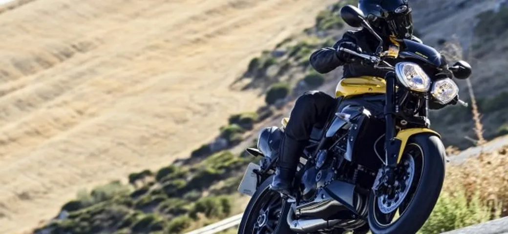 Triumph celebra 21 anni di Speed Triple