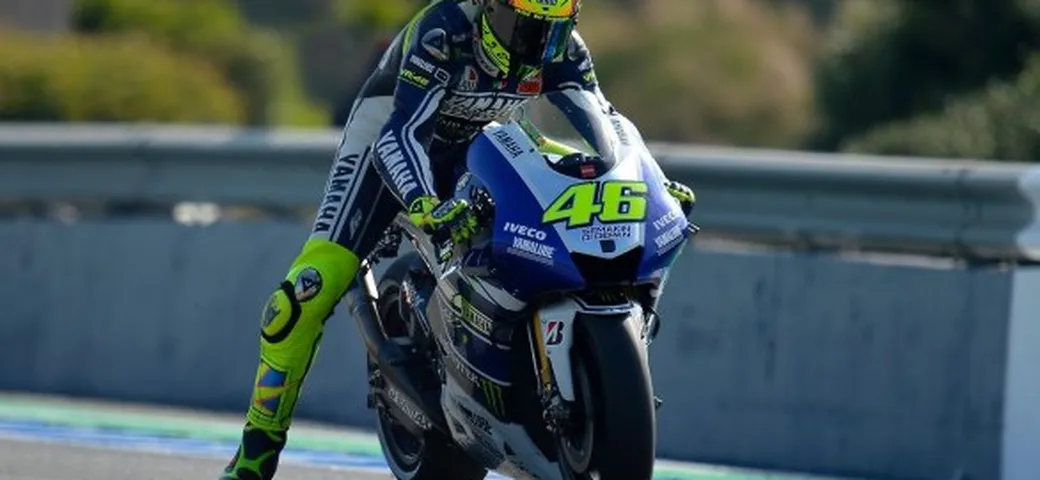 MotoGP Le Mans: Pedrosa ancora primo nelle FP2, Rossi non molla