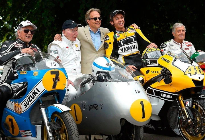 Valentino Rossi torna a Goodwood dopo 11 anni: show con Lando Norris