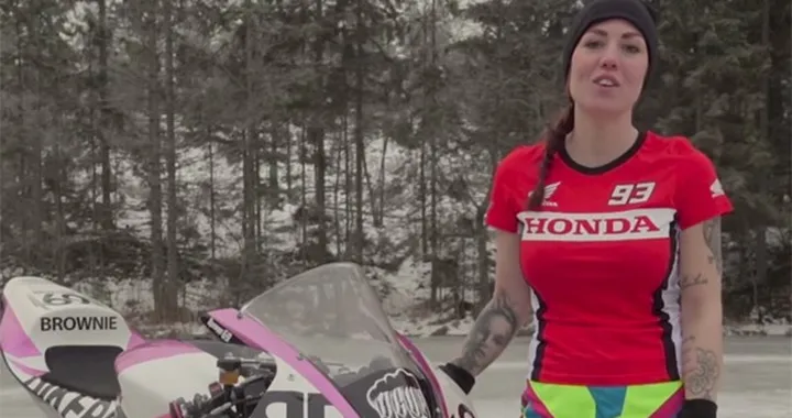 Marquez chi? Ecco la regina della neve! [Video]