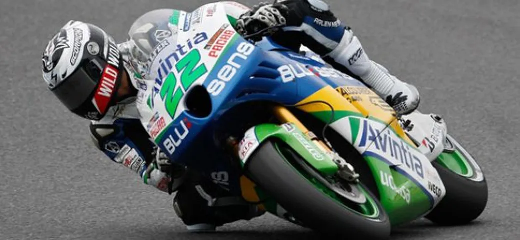 MotoGP Sepang, sorpresa Ivan Silva e Michele Pirro nelle FP2 bagnate. Stoner guastafeste fra Pedrosa e Lorenzo