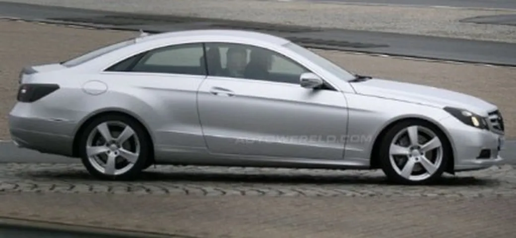 Mercedes Classe E Coupé: debutto già a Ginevra