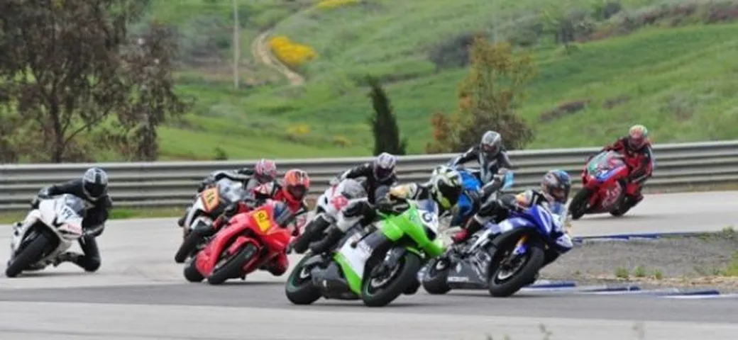 Trofeo del Mediterraneo 2010, gare combattute a Racalmuto con record di piloti e pubblico