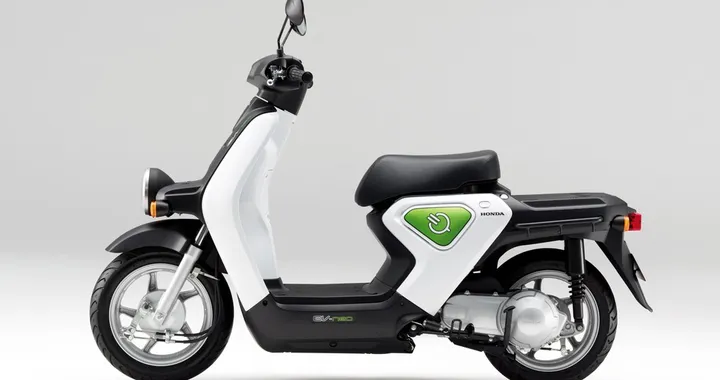 Honda punta sull'elettrico: scooter a batteria a nolo in Cina e Giappone