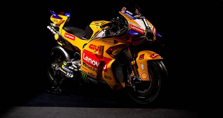 Ducati celebra 100 anni con livree iconiche ai test di Valencia