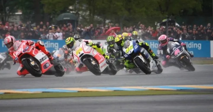 Iannone: "è stata difficile ma il braccio non mi fa più male."