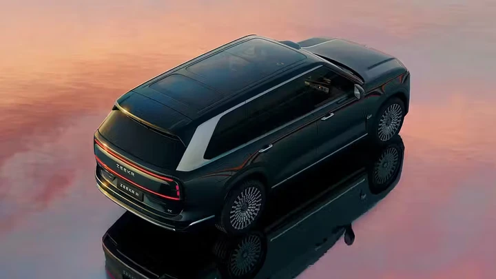 Geely produrrà auto in Europa dal 2028, userà le fabbriche Volvo