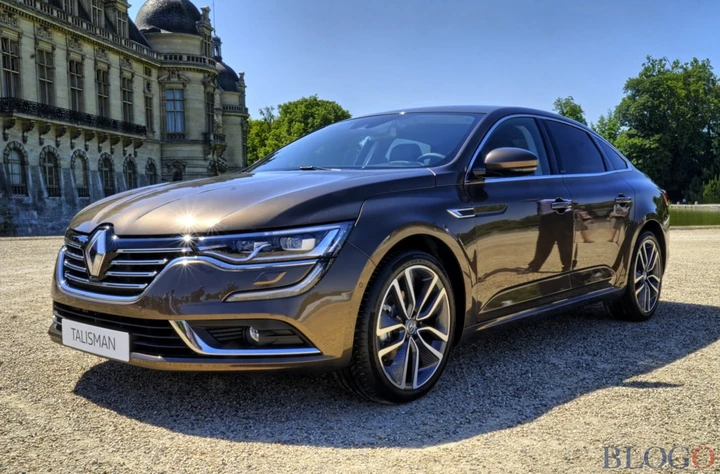 Renault Talisman: tutte le immagini live