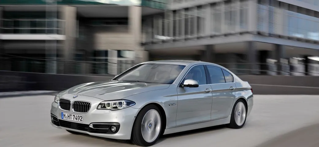 BMW Serie 5 berlina, BMW Serie 5 Touring e BMW Serie 5 Gran Turismo: listino prezzi aggiornato