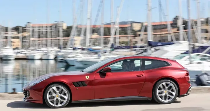 Rivuole la Ferrari sequestrata, ma la Cassazione glielo nega: perché