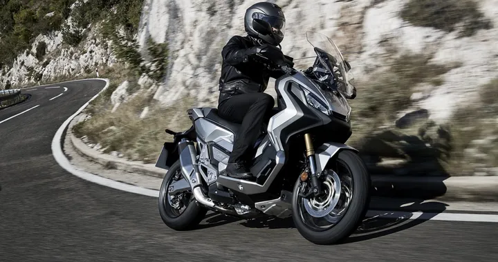 Honda: listino prezzi moto e scooter 2017