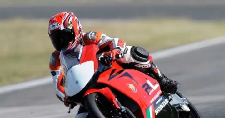 Vallelunga: tutti in sella alla Moriwaki MD 250 H