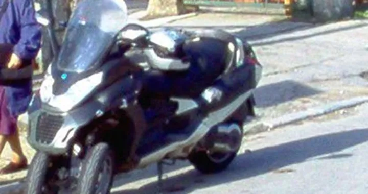 Foto spia del 3 ruote Piaggio