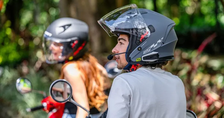 Sena Vortex: l’interfono sottile da 37 grammi che costa 169 euro