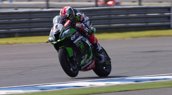 Superbike, Jonathan Rea imprendibile nelle FP2 di Aragon