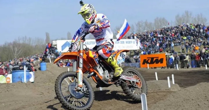 Mondiale Motocross 2013: Tony Cairoli segna la sua quarta vittoria consecutiva nel GP d'Olanda