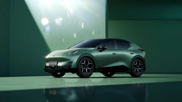 Lynk & Co presenta la Z20 economica con autonomia di 430 km