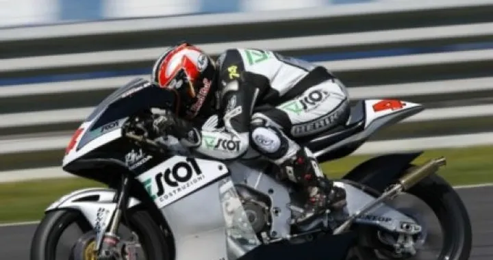 125/250: le FP1 di Sepang vanno a Smith e Aoyama