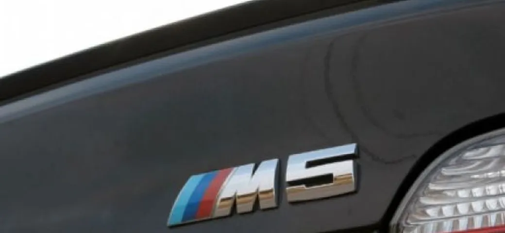 Nuova Bmw M5: il KERS in aggiunta a carbonio ed alluminio