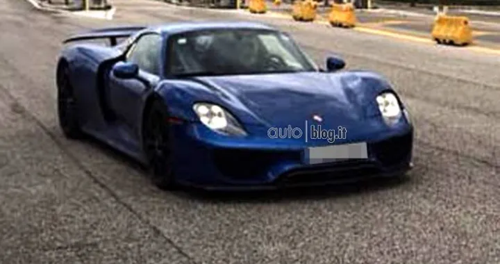 Porsche 918 Spyder: la particolare storia di un avvistamento