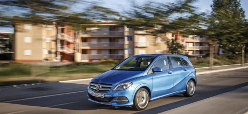 Mercedes Classe B 2015: primo contatto su strada