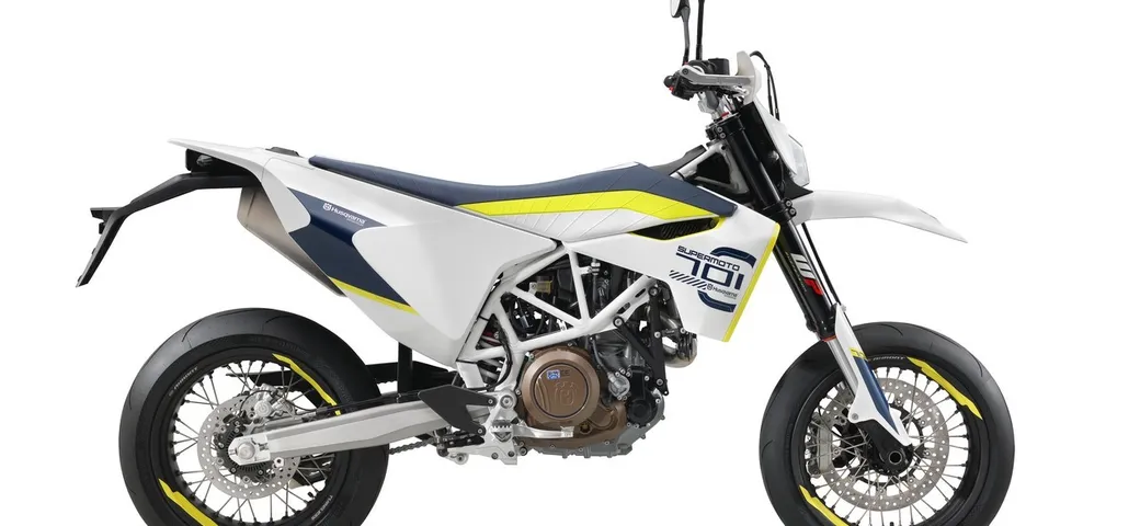 Husqvarna 701 Supermoto e 701 Enduro MY 2017