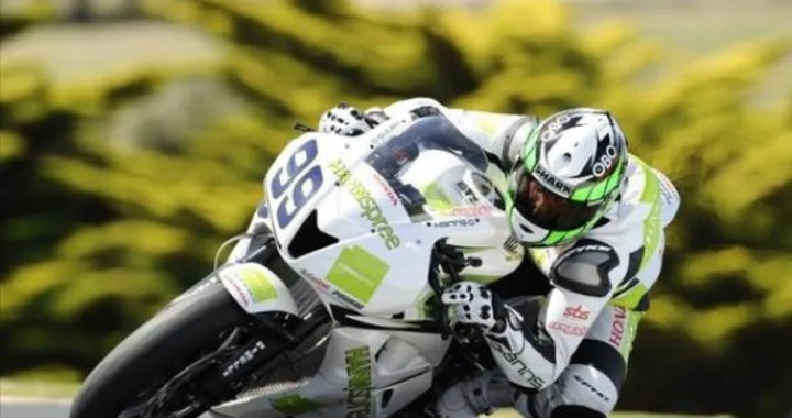 WSS Test a Phillip Island: Fabien Foret è il più veloce in Australia, precede Parkes e Salom. Luca Scassa settimo.