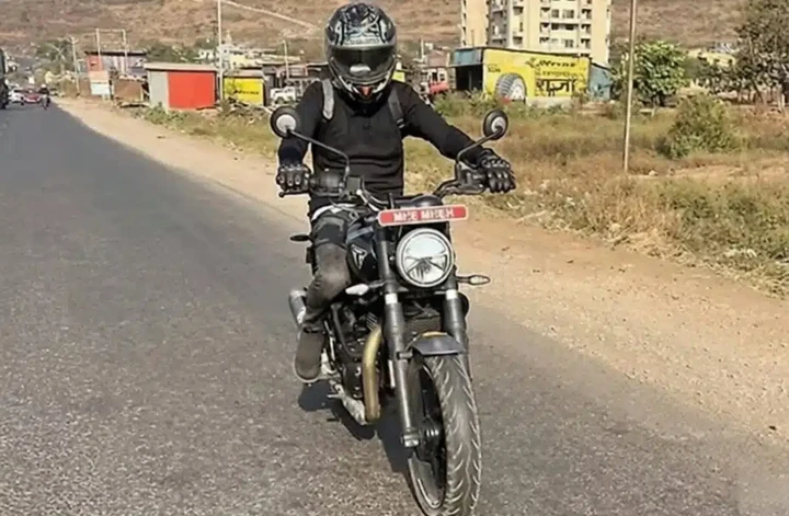 Triumph si rimpicciolisce: ecco perché le 400 diventano 350
