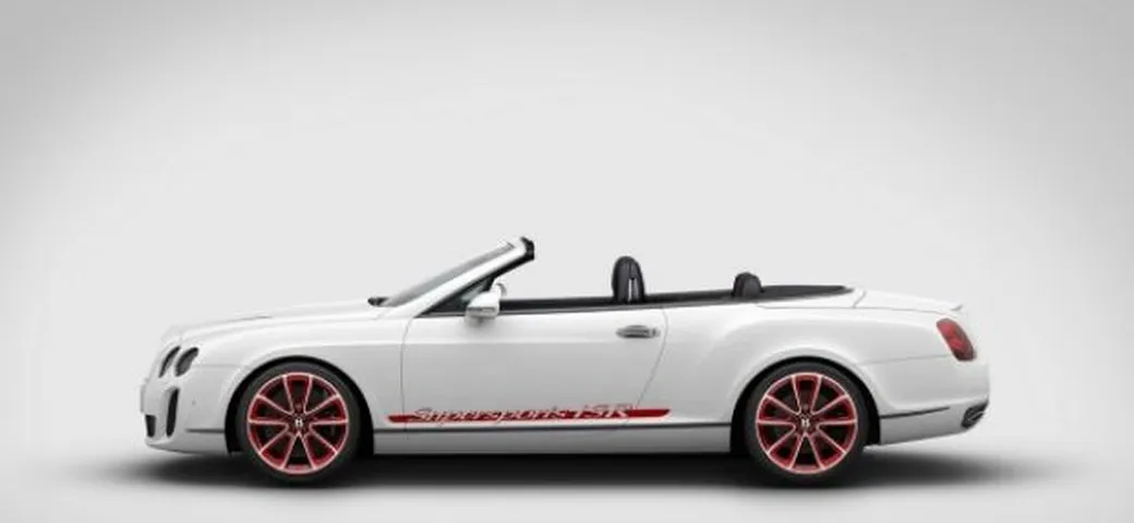 Bentley: nuove immagini della Continental Supersports Convertible ISR