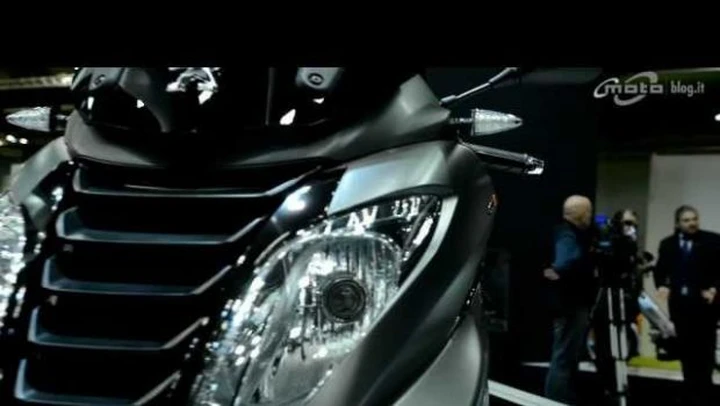 Video Peugeot Metropolis 400i 2013 - Salone EICMA di Milano