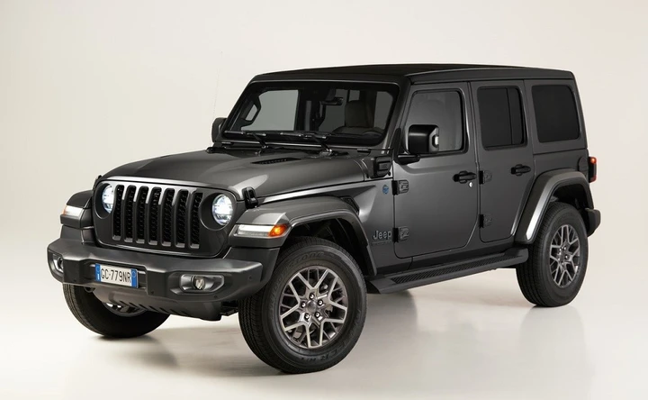 Jeep Wrangler 4xe First Edition: i prezzi della ibrida plug-in