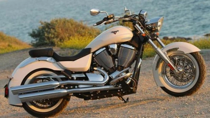 Victory Motorcycles 2013 e Boardwalk