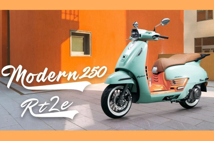 Cyclone RT250E, scooter retrò da 25 CV che sfida Vespa GTS 310