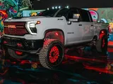 Shaquille O'Neal è orgoglioso del suo Chevrolet Silverado 2500 ZR2 personalizzato