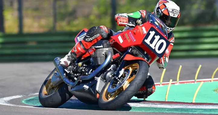 Moto Guzzi vince la 4 Ore Vintage di Imola