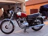 Triumph Bonneville T140: il classico che ha salvato un'era