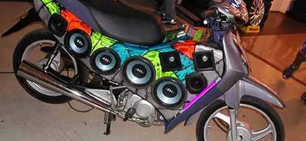 Scooter stereo 