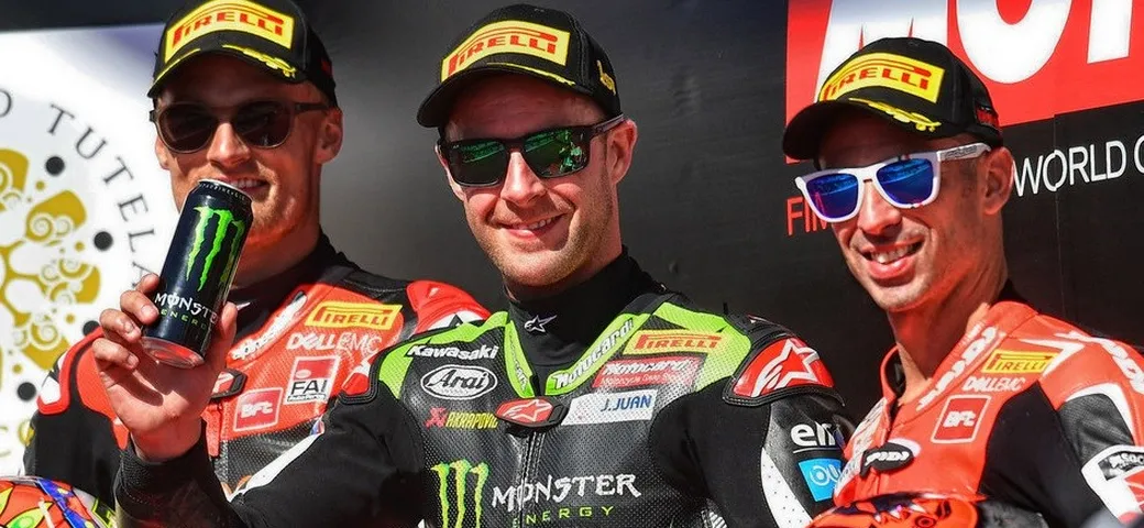 SBK Portimao 2017: Rea vince facile Gara-1