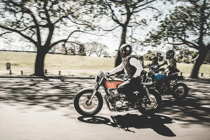 Distinguished Gentleman's Ride: la carovana di bikers invade la Capitale