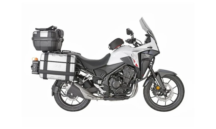 Honda NX500: la trasformazione di GIVI per il turismo a lungo raggio