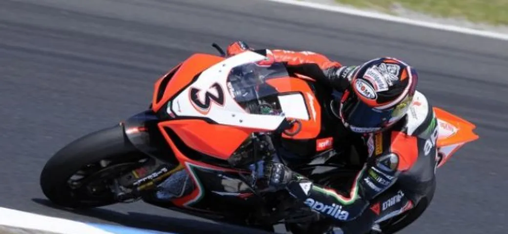 WSBK Phillip Island, una a Biaggi (Aprilia) una a Checa (Ducati). Ma non è 