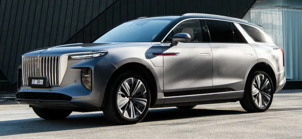 Hongqi E-HS9: il SUV di lusso cinese alla conquista dell’Europa