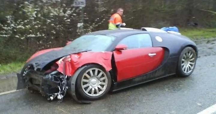 Primo incidente per la Bugatti Veyron