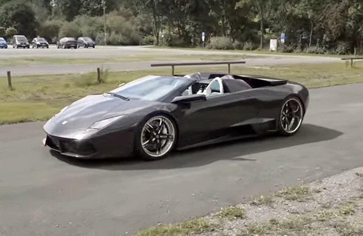 Lamborghini: una Murcielago da 900 cavalli è in vendita [Video]