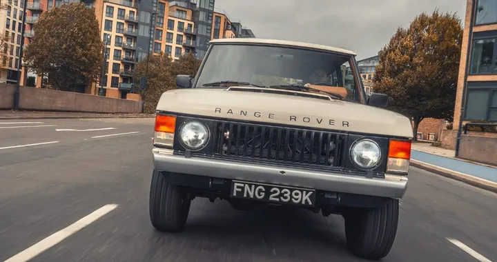 Range Rover Classic Reborn by Kingsley Cars: restomod elettrico