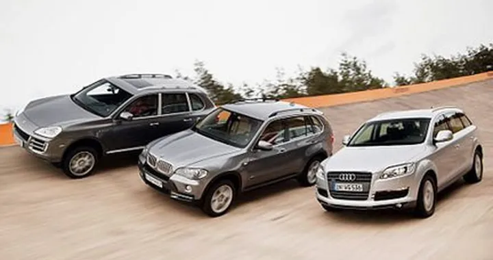 Nuova Bmw X5 a confronto con Audi Q7 e Porsche Cayenne