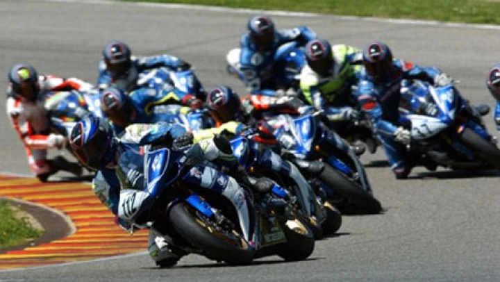 Yamaha R Series 2009