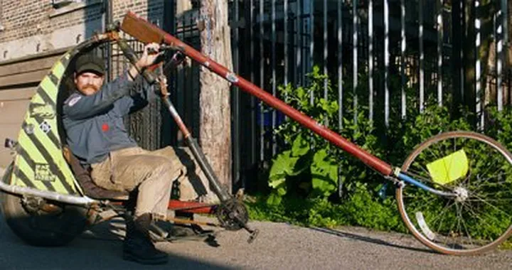 Foto del giorno: un'Harleycletta da sballo!