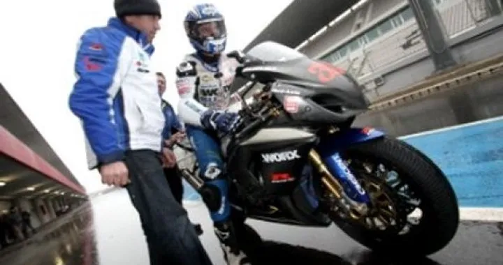 BSB: Kagayama e Hill testano la nuova Suzuki GSX-R1000 a Portimao