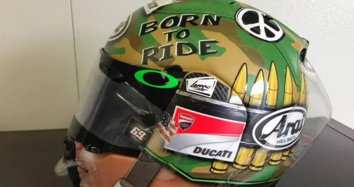 Arai RX-7 GP "Hayden Peace”